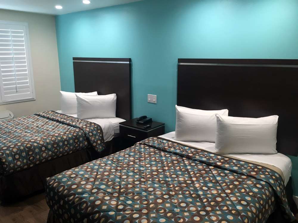Vagabond Inn Executive - Bakersfield Downtowner Номер фото