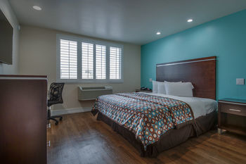 Vagabond Inn Executive - Bakersfield Downtowner Экстерьер фото