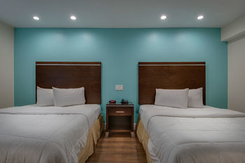 Vagabond Inn Executive - Bakersfield Downtowner Экстерьер фото